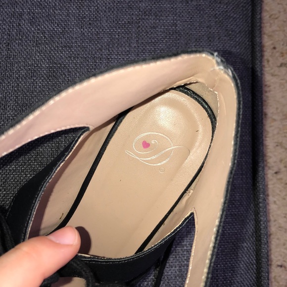 Black Strappy Heels - Picture 3 of 4